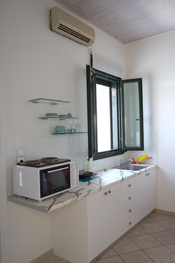 Geo Holiday Studios Кипарисия Екстериор снимка